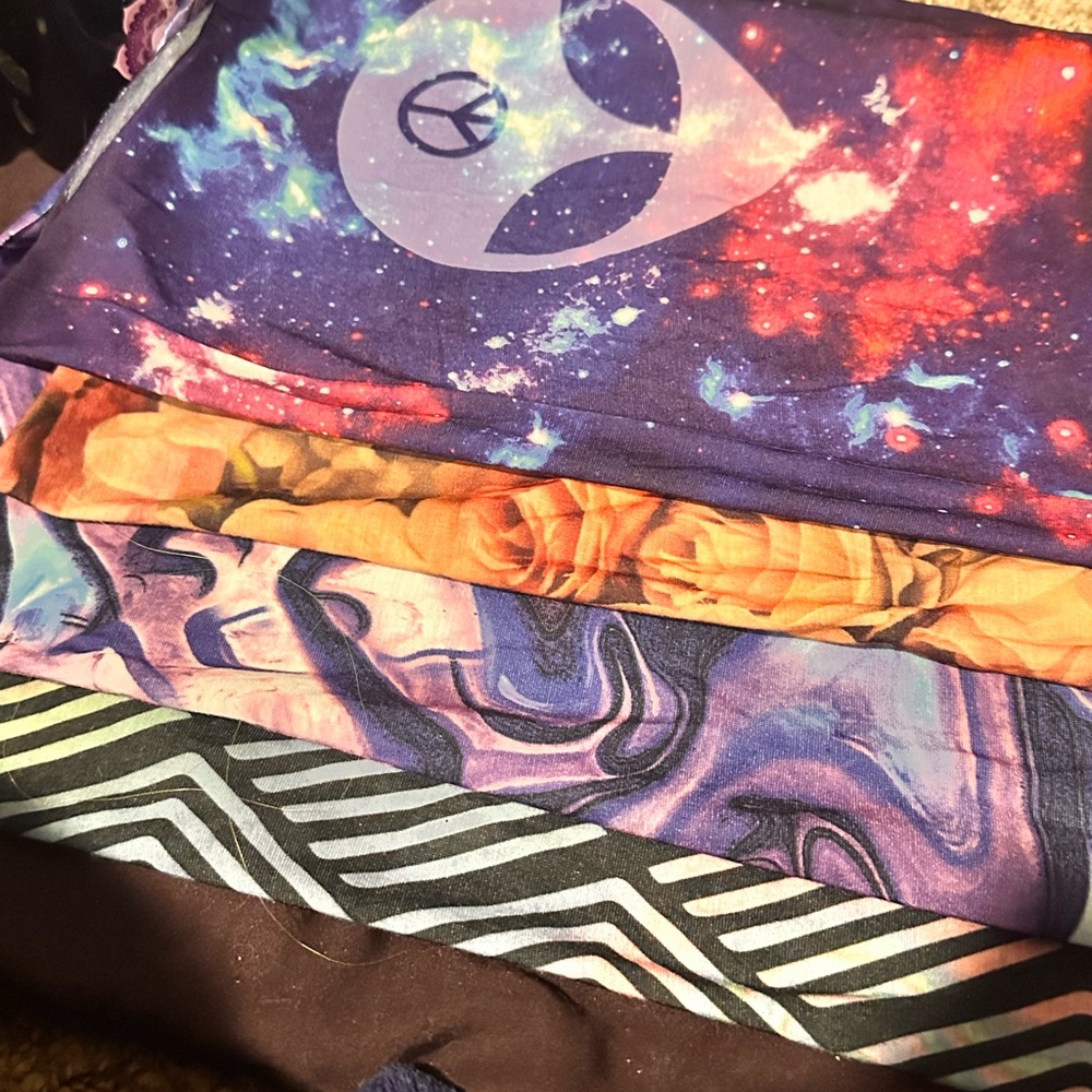 Dust face covers